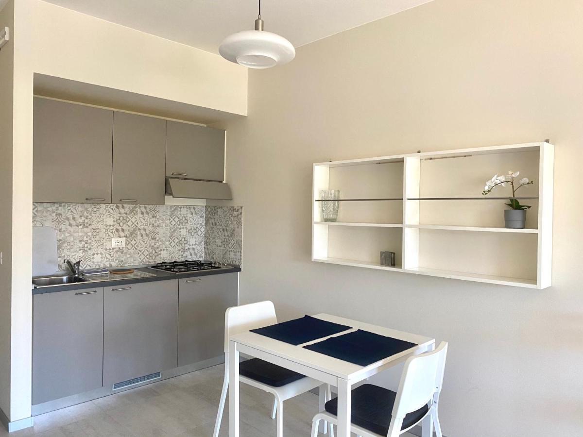 Jolly Apartments Sirmione Exterior foto