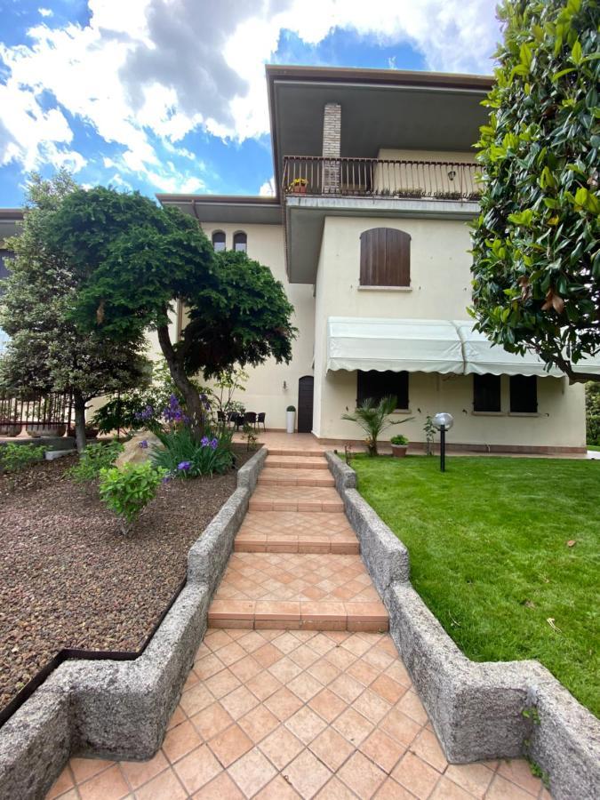 Jolly Apartments Sirmione Exterior foto