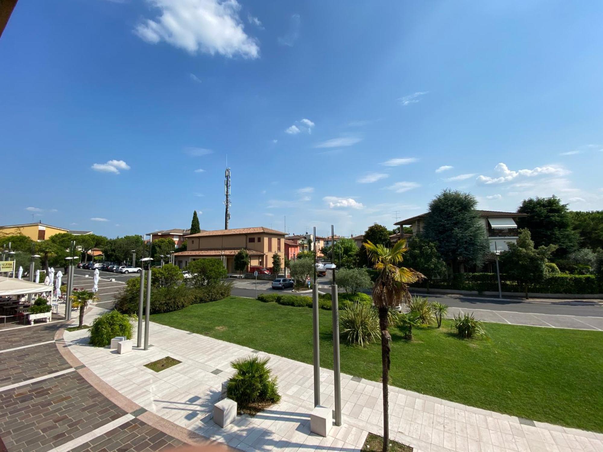 Jolly Apartments Sirmione Habitación foto