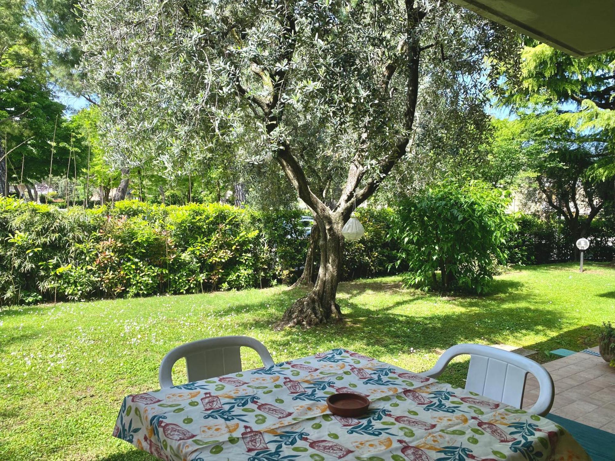 Jolly Apartments Sirmione Exterior foto